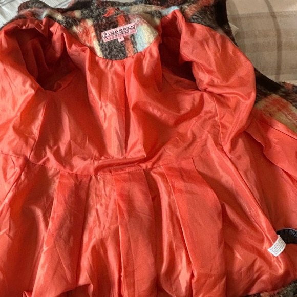 NWOT Urban Republic Plaid Girls Coat with Faux Fur Hood Size 16 - Picture 7 of 16